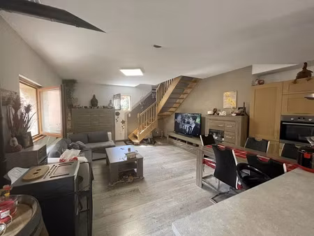 location maison 5 pièces 95 m² à bergheim (68750)  757 €