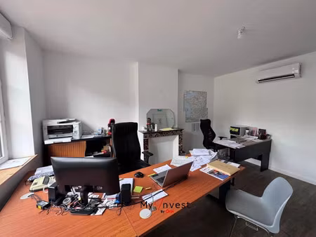 location locaux professionnels 16 m² à laon (02000)  370 €