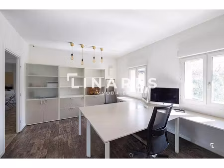 location locaux professionnels 2 pièces 66.62 m² à marseille 11ème (13011)  1 000 €