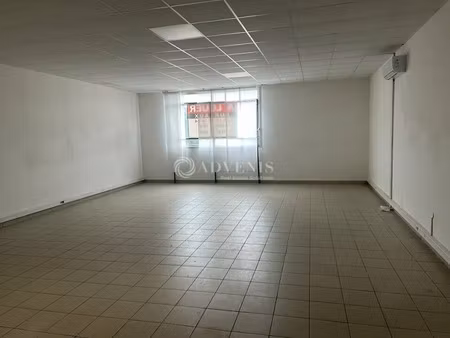 location locaux professionnels 83 m² à le crès (34920)  865 €