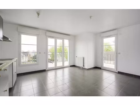 appartement crosne 57.71 m² t-3 à vendre  229 000 €