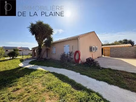 maison de plain-pied à vendre