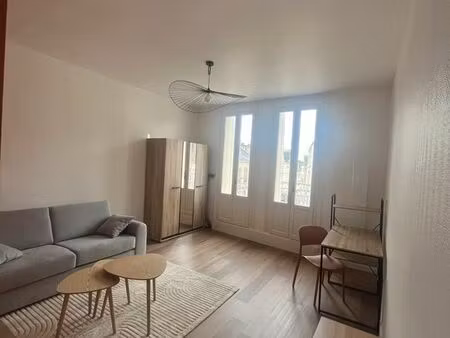 studio meublé et équipé de 28m2