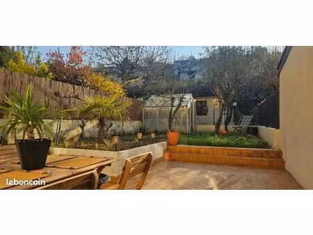 studio 1 pièce 22 m²