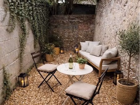 maison entièrement rénovée – 2 chambres – au calme