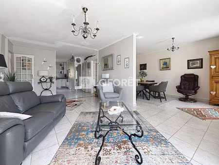 appartement t4 traversant de 86 m² avec parking - la grande motte
