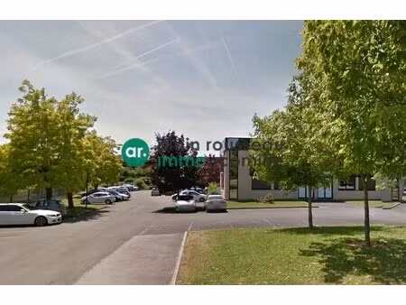 location bureaux 138 m²