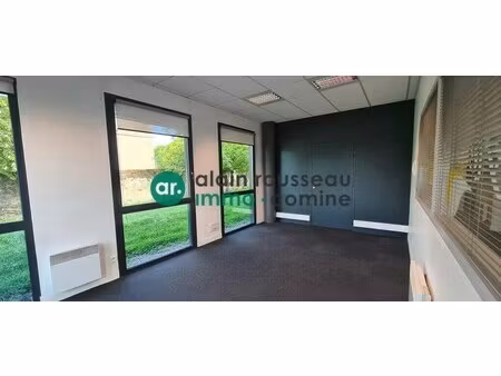 location bureaux 89 m²