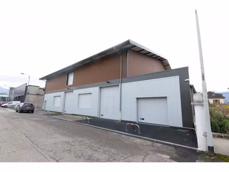 bâtiment industriel libre d'occupation