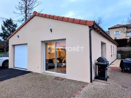 blavozy - 4 pièces - maison de plain-pied -terrain 564 m²