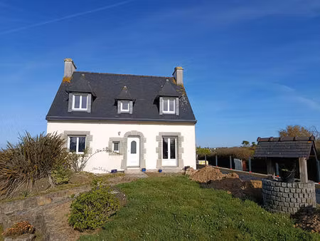 a vendre - maison à ploudalmézeau proche plages- 273 000 €