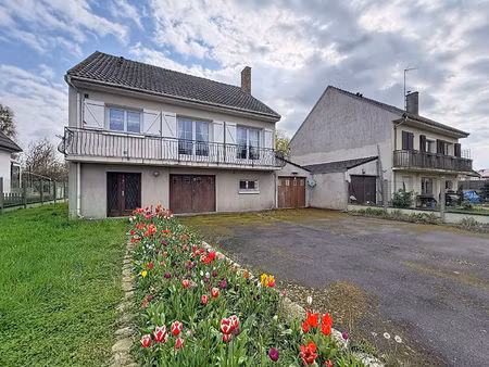 maison reau 4 pièce(s) 114.01 m2