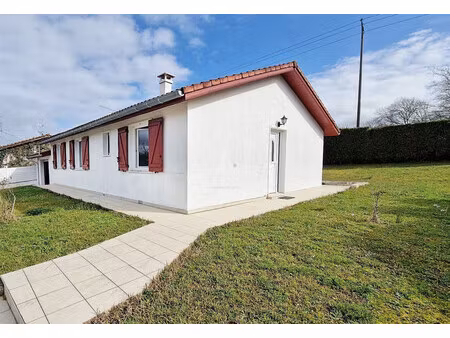 vente maison urt  89m² 4 pièces 299 000€ avec garage