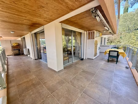 aix en provence - grand t4 de 104m2 avec terrasse et garage