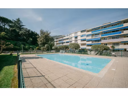 location appartement  27.79 m² t-1 à mandelieu-la-napoule  795 €