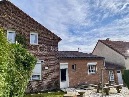 maison de village de 83 m² à estree-blanche