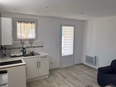 deux pièces de 40m² à cagnes sur mer  charges comprises