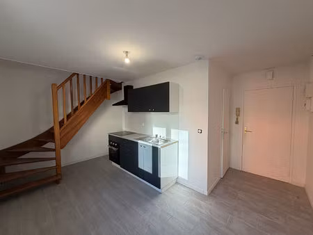 a louer appartement t2 de 25m² secteur mairie