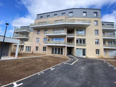 quartier montjovis  résidence hestia  t2 neuf de 42 m² avec balcon et parking !