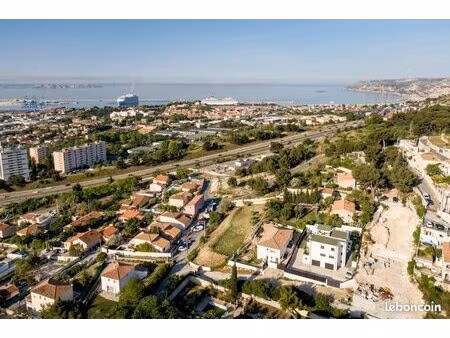 terrain 2 600 m² evenos