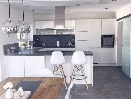 maison 4 chambres donnezac