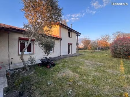 maison à la campagne