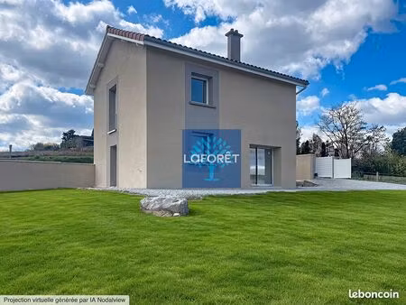 maison 4 pièces 79 m²