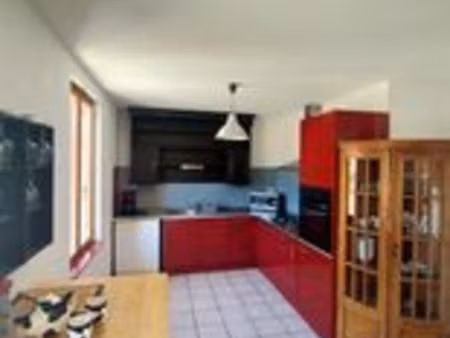 appart 1er etage meuble 110m2 disponible