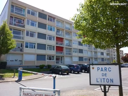 f4 à mt st aignan (71 m2)