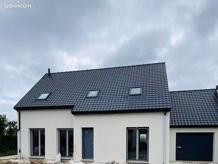 maison t4 lumineuse avec 3 chambres