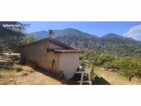 maison 3 pièces 80 m²