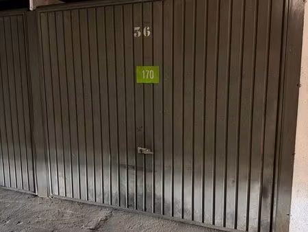 garage sous sols accès facile sec 12 m2