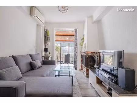 maison 2 pièces 63 m²