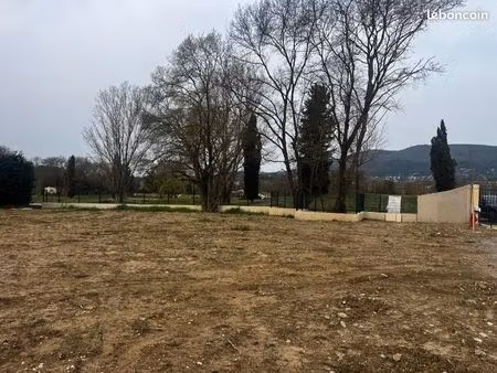 terrain 1 100 m² chateauneuf grasse