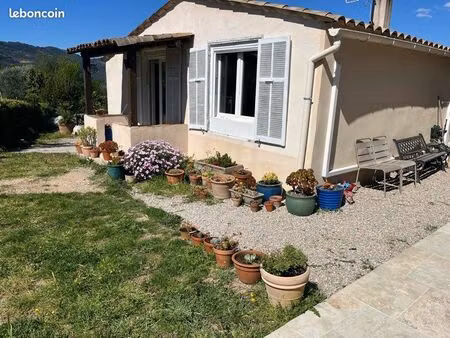 maison individuelle 2 chambres jardin terrasse