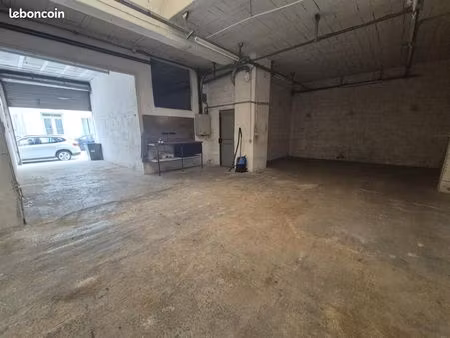 local industriel 119 m²