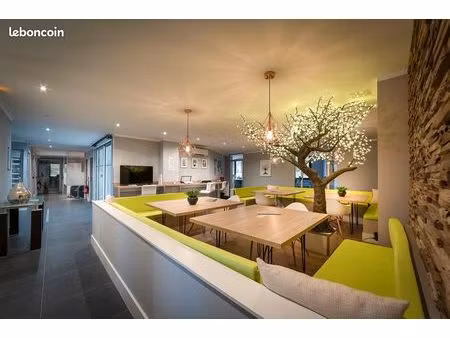 bureau tout équipé en centre d'affaires et espace de coworking au coeur de la technopole d