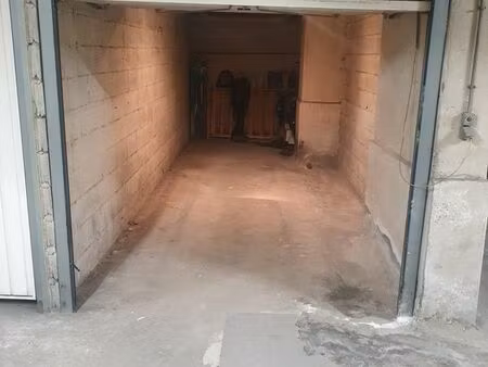 location de garage nice nord