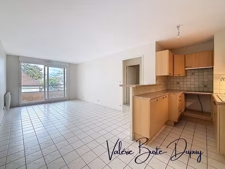 orleans st marceau à proximité d'orléans centre  appartement t2 47m2 avec terrasse et...