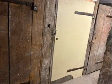 location cave de 3m2 proche de la tour eiffeil