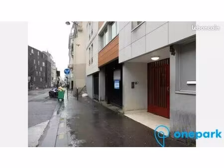 parking/box 12 m² paris 18