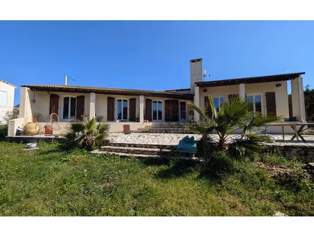 maison montfrin 126.53 m² t-5 à vendre  410 000 €