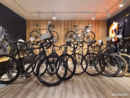 boutique 116 m² paris