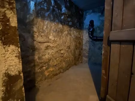 cave saine et sécurisée – 3m2 – paris 15e / rue brancion