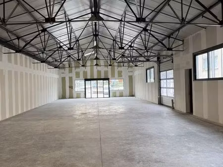 local commercial 326 m² lagnieu