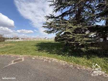 terrain 552 m² loyettes