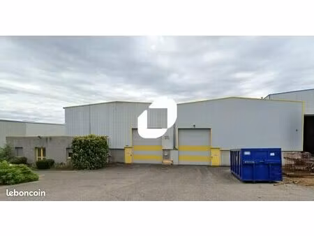 local d'activité 3 480 m²