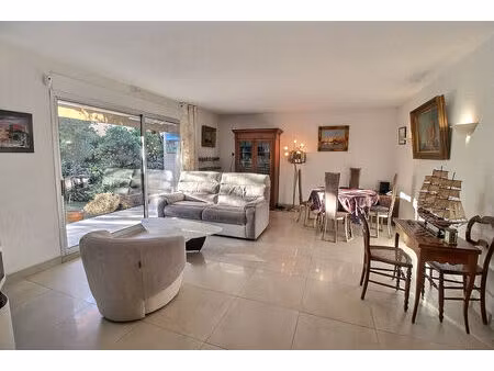 vente appartement 4 pièces  87.92m²  marseille 08