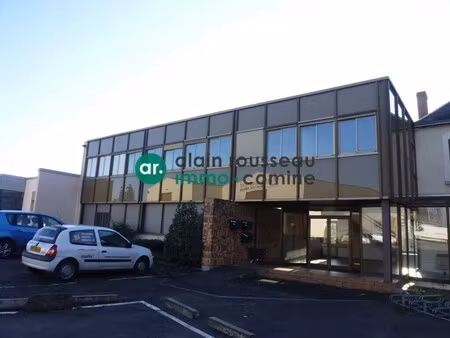 location bureaux 140 m²