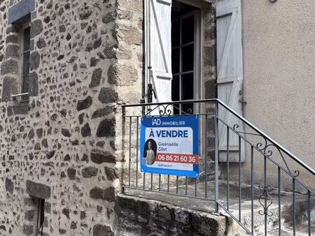 maison de village à ambrières-les-vallées (53300)